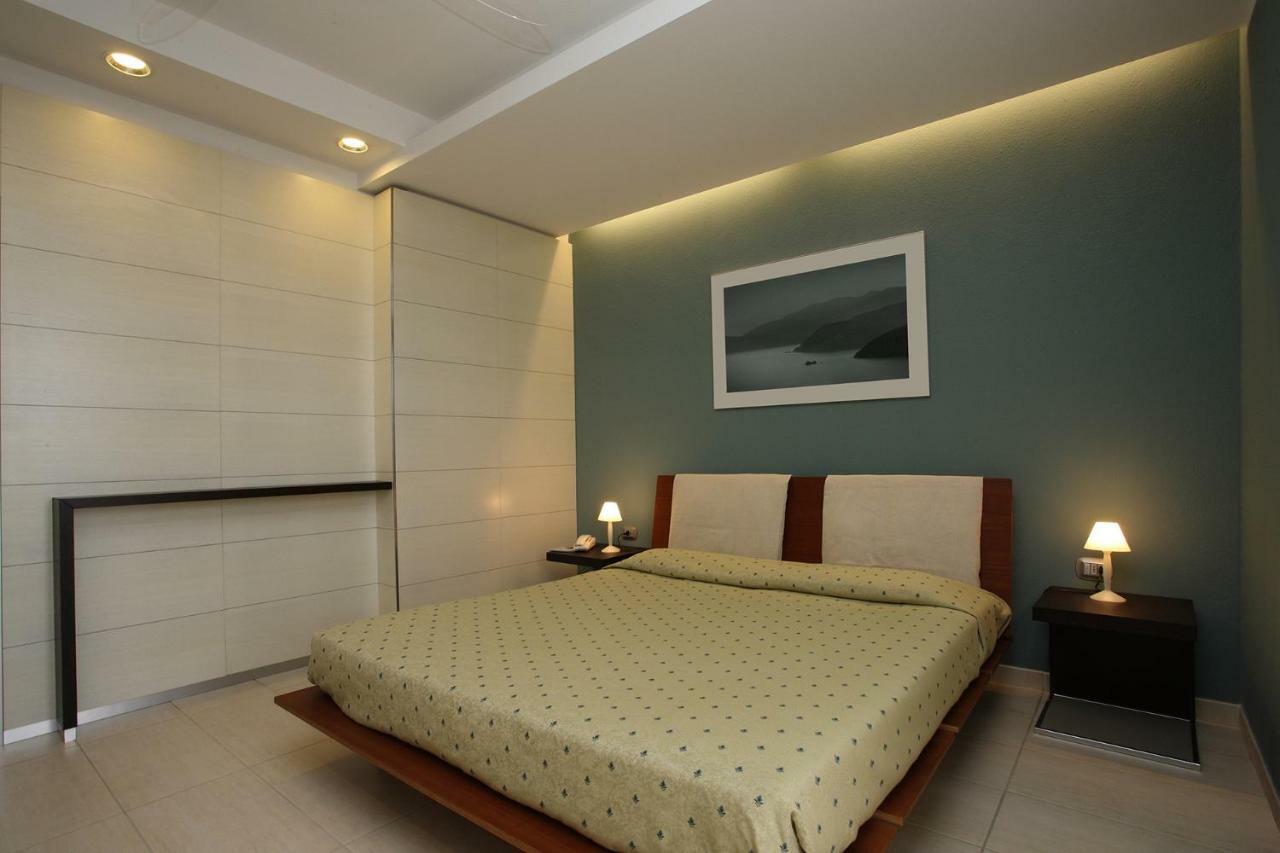 Boutique Ilio 3*