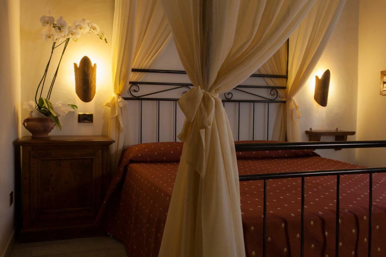 Boutique Ilio SantʼAndrea